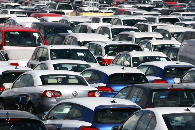 UK drivers mis-sold car finance face longer wait for compensation payouts
