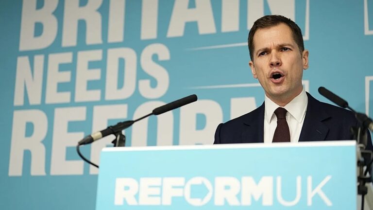 Britain’s Reform UK party pledges to strip all foreign nationals of benefits, including EU citizens