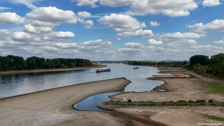 Low water on Rhine could sever freight route