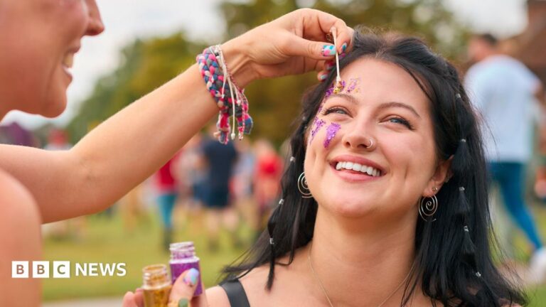 Reading and Leeds Festival: Your guide to toxin-free make-up